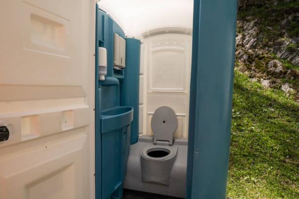 Portable Toilet Options We Offer in Millers Creek, NC